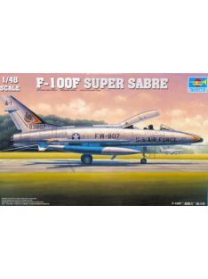 Trumpeter - F-100F Super Sabre