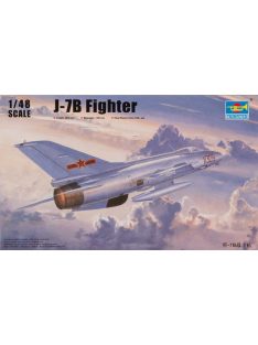 Trumpeter - J-7B Fighter