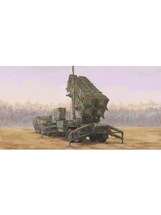   Trumpeter - M983 HEMTT & M901 Launching Station w/MIM-104 Patriot SAM System (PAC-2)