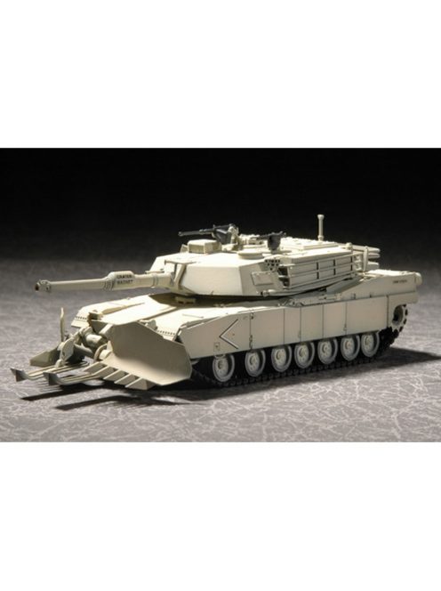 Trumpeter - M1A1 With Mine Clearing Blade System