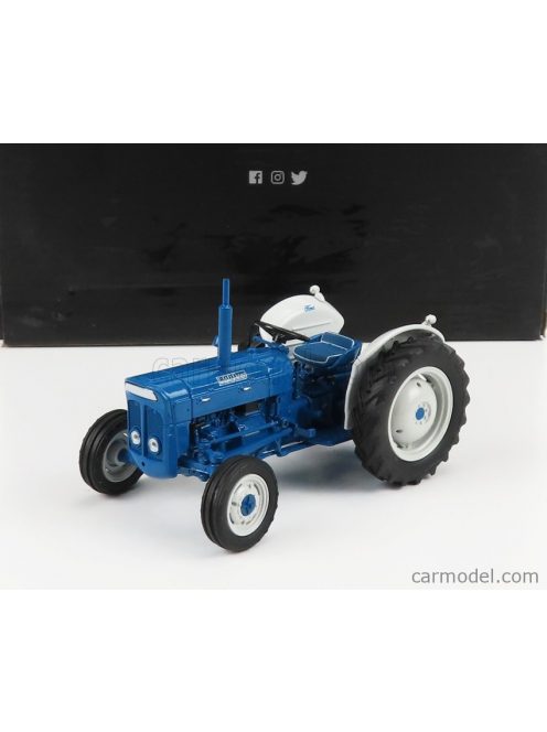 Universal Hobbies - Ford England Super Dexta Tractor 2000 Diesel 1962 Blue Grey