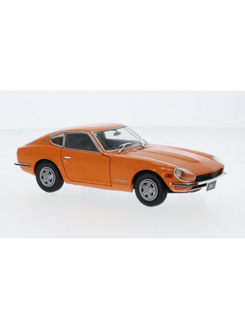 WHITEBOX - 1:24 Datsun 240 Z, orange, RHD, 1969 - White Box