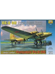 Zvezda - Pe-8 ON Stalin's Plane 1:72 (7280)